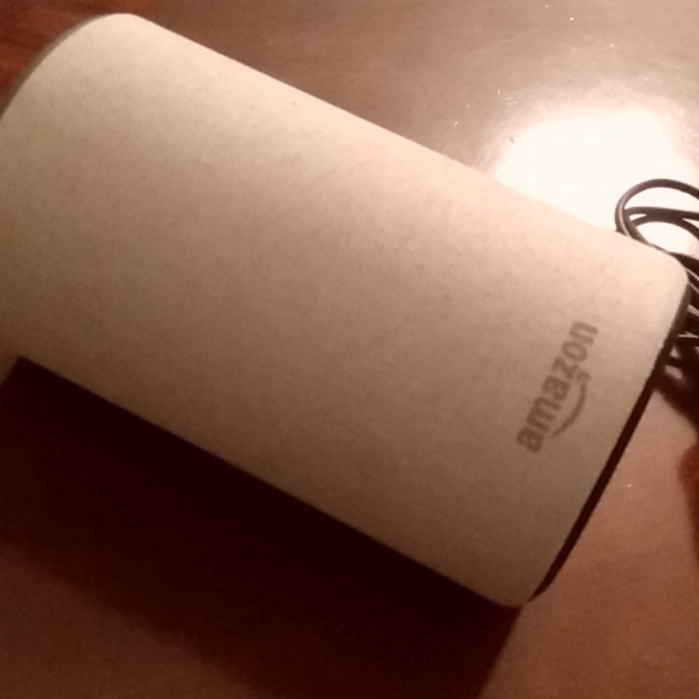 Amazon Alexa - Picture 3 of 4